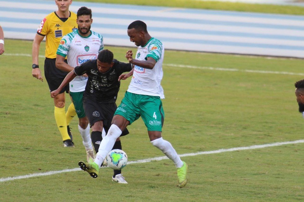 Paysandu perde para o Manaus e está fora da Copa Verde 2020.