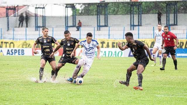 Paysandu vence o Castanhal nos pênaltis e garante vaga a final do Parazão 2021.