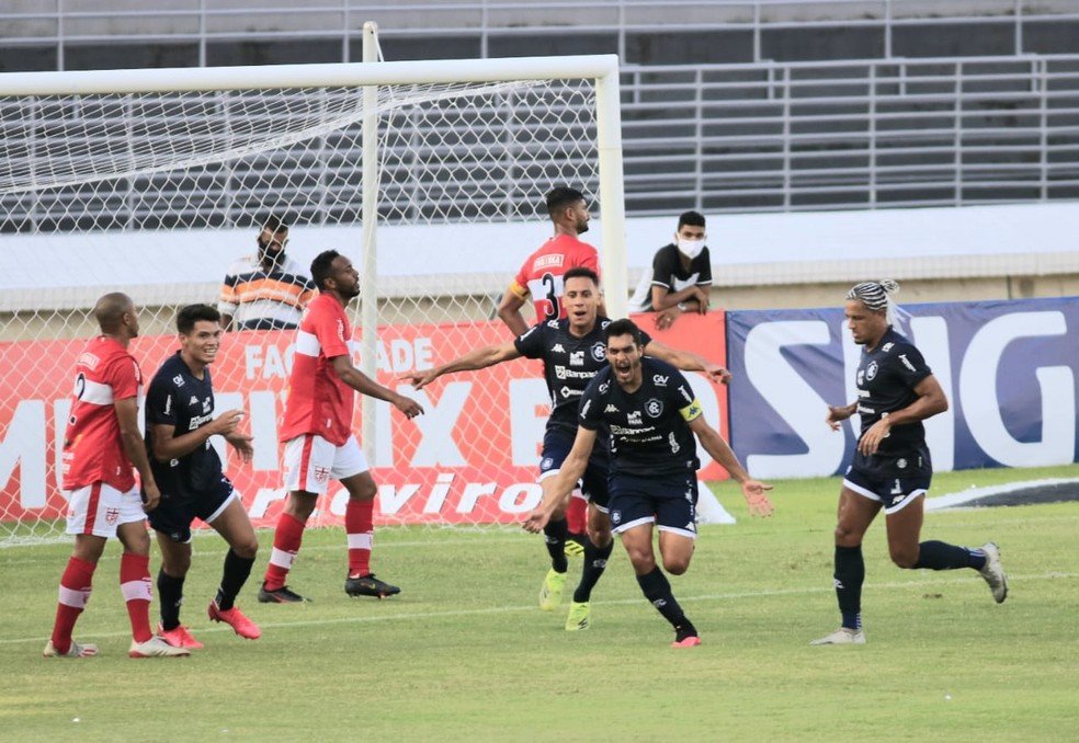 Remo estreia na Série B com empate fora de casa.