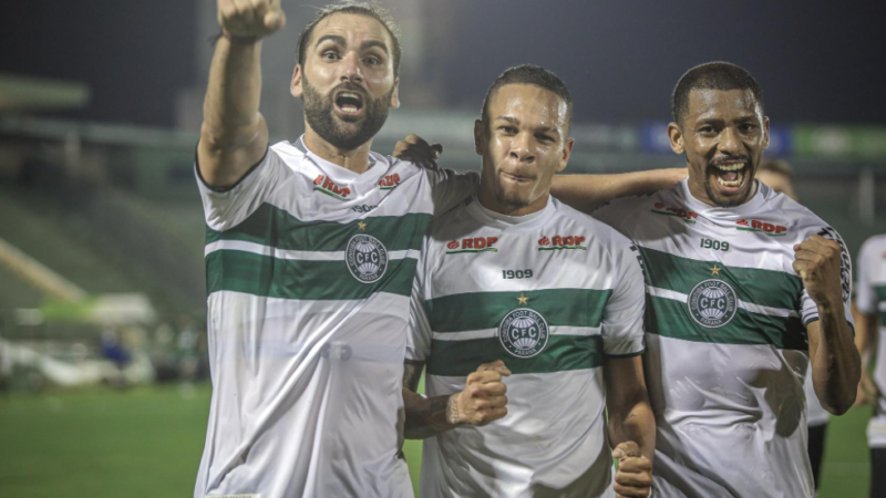 Remo perde para o Coritiba e pode ser lanterna da Série B 2021.