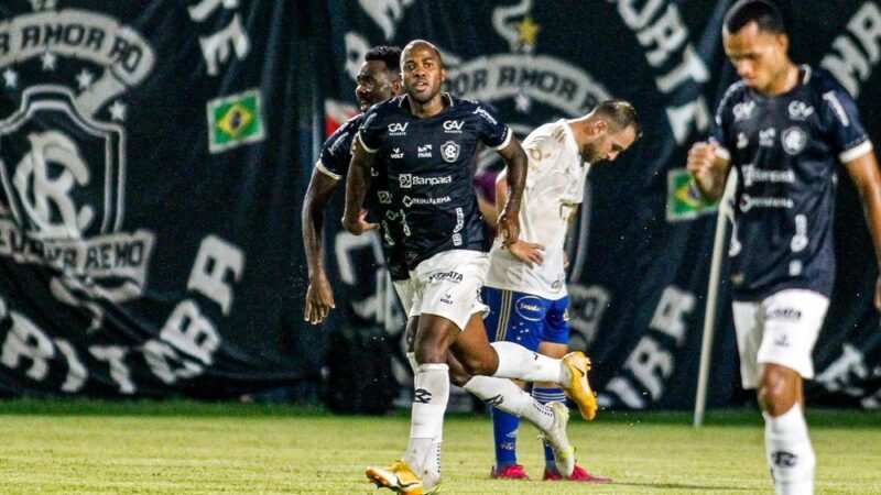 Com golaço de Victor Andrade, Remo vence o Cruzeiro no Baenão.