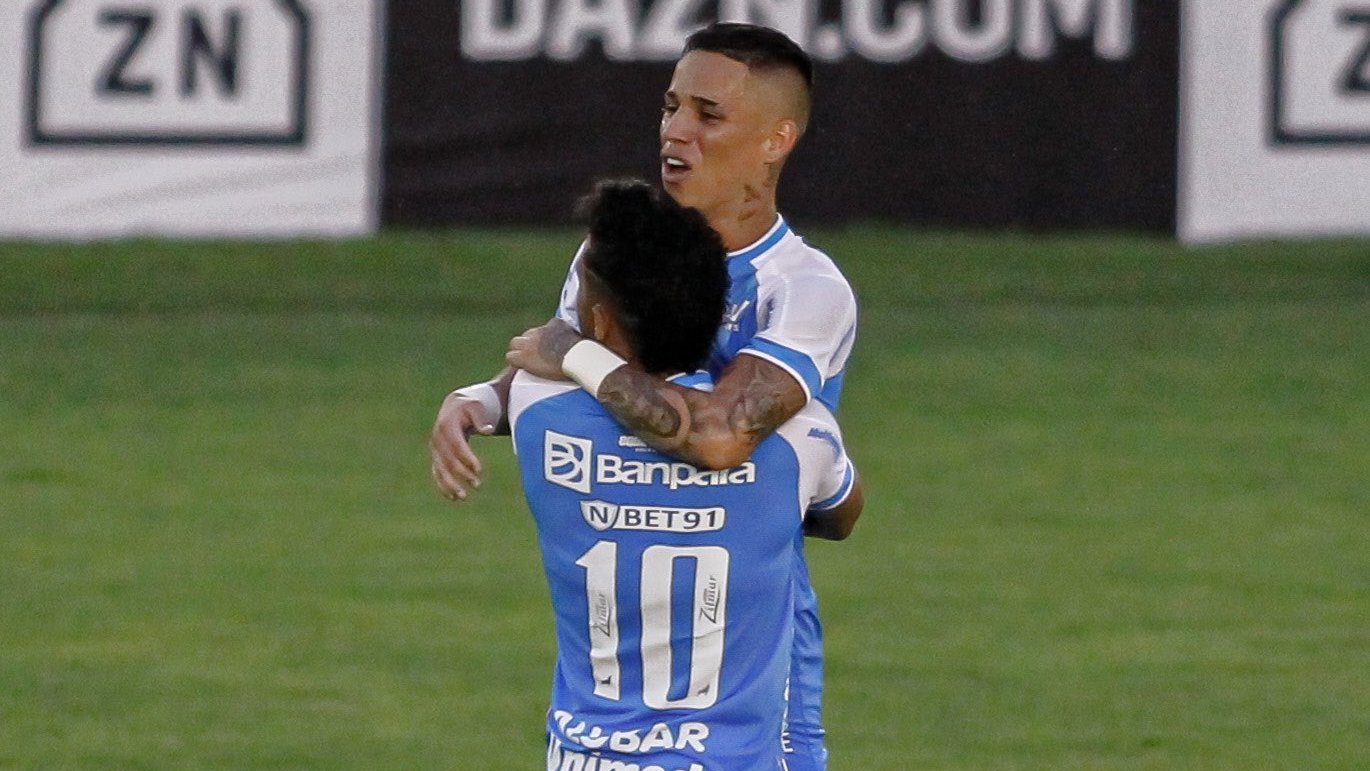 Com um a menos, Paysandu bate o Tombense-MG e quebra jejum.