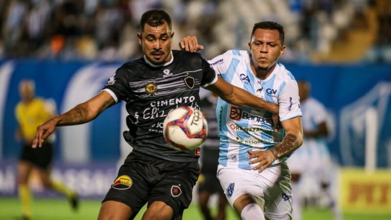 Na volta da Fiel, Paysandu não sai do zero contra o Botafogo-PB.