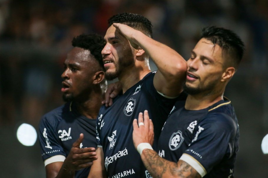 Remo goleia o Galvez-AC na estreia da Copa Verde 2021.