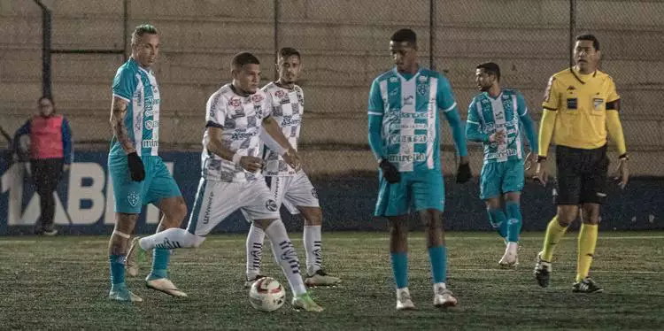 Paysandu perde para o São José-RS e quebra bom momento do time na competição.