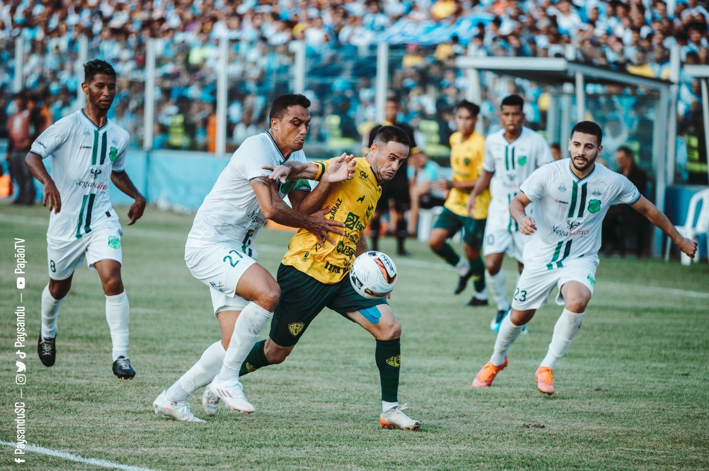 Paysandu perde para o Floresta mas acaba na vice-liderança da Série C.