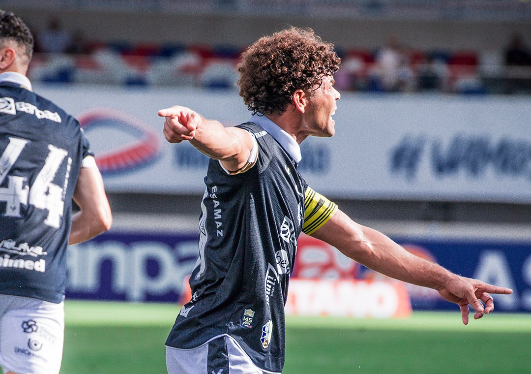Remo estreia no Campeonato Paraense com goleada sobre o Canaã.