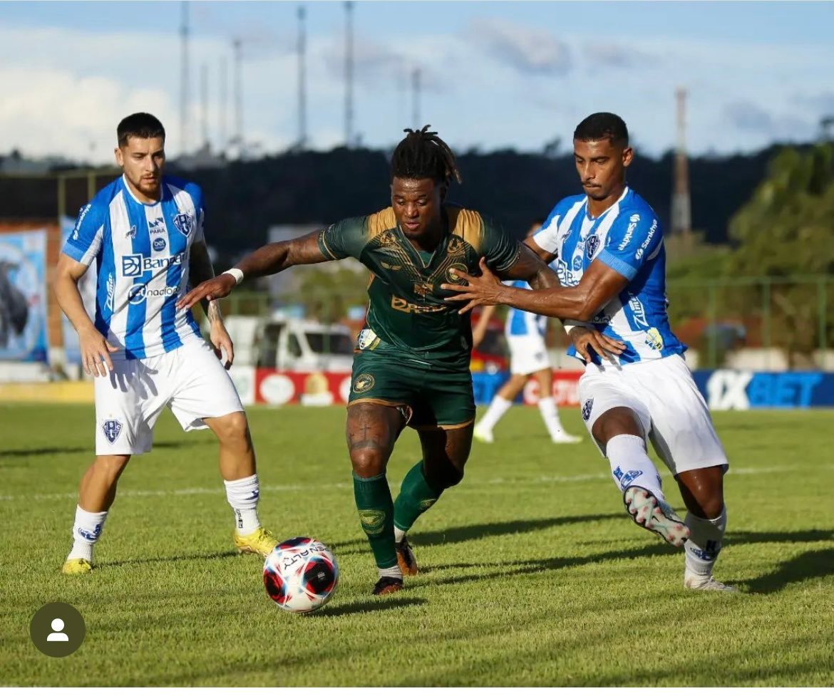 Com time misto, Paysandu empata com o Canaã e segue na liderança do Parazão.