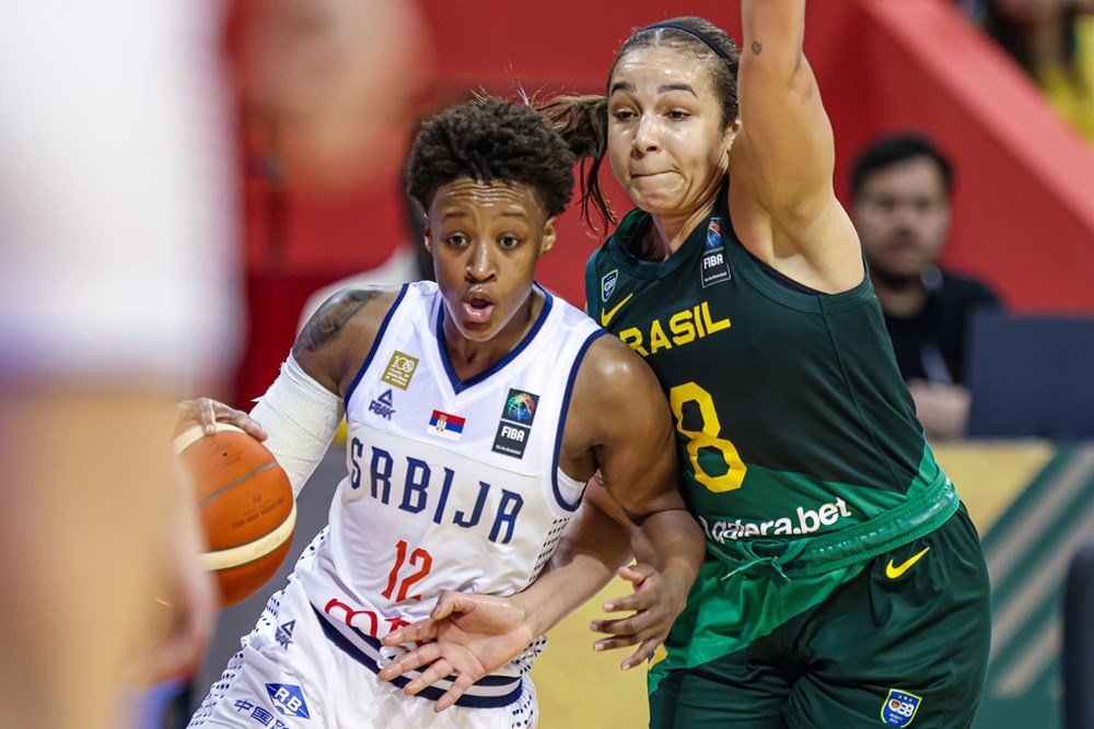 Brasil perde para a Sérvia e segue sem vencer no Pré-Olímpico; Austrália garante vaga.