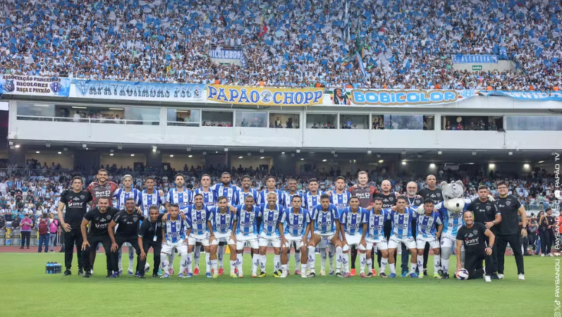51x PAYSANDU! Papão segura o empate e garante o título do Parazão 2026.